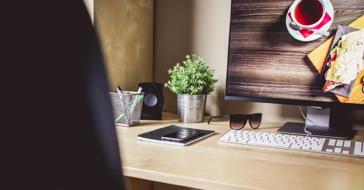 About Zagoren Design - Desk with a computer